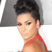 Laura Govan Nøgen