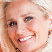 Laura Malmivaara Nøgen