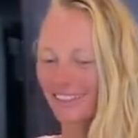 Laura Weyel Nøgen