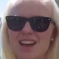 Lauren Dawes Nøgen