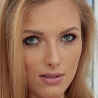 Layna Landry Nøgen