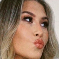 Lexy Nair Nøgen