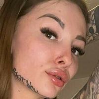 leyla.bones1 Nøgen