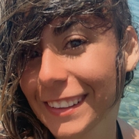 Lia Grimmie Nøgen