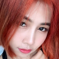lil_yumi Nøgen