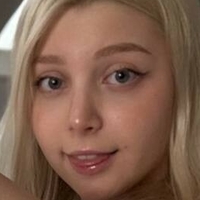 LilyNeska Nøgen