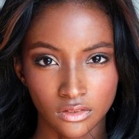 Lindsey Scott Nøgen