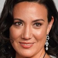 Lisa Joy Nøgen