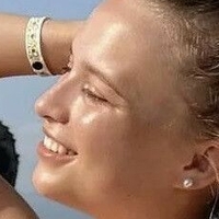 Lisa Kuepper Nøgen