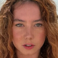 Lola Gold Nøgen