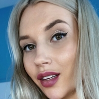 louiselou Nøgen