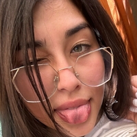 Lovely Maggie Nøgen