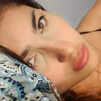 luana.a Nøgen