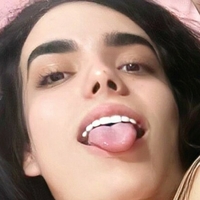 Luana Dias Nøgen