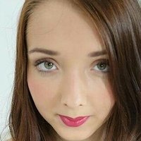 Lucie Wilde Nøgen