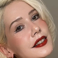 lunalotus_official Nøgen