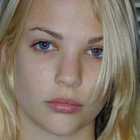 Lyndall Jarvis Nøgen
