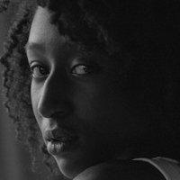 Mahreeyam Jah Nøgen