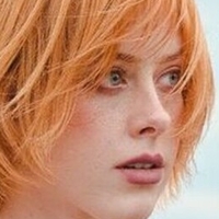 Mallory Scheidel Nøgen