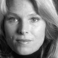 Mariette Hartley Nøgen