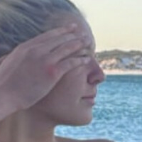 Marley Kelman Nøgen