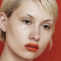 Mary Rosenberger Nøgen