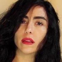 Mayra Rivera Nøgen