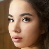 Maytiyn Tanya Nøgen