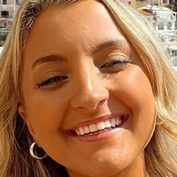 McKenzie Morgan Nøgen