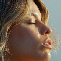 Melanie De Toni Nøgen