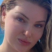 Melina Cherry Nøgen