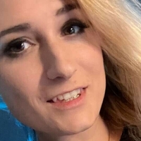 Melina May Nøgen