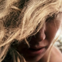 Merindah Brooke Nøgen