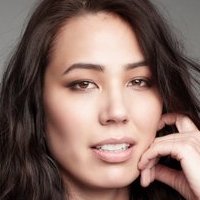 Michaela Conlin Nøgen