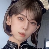 Miki Itoka Nøgen