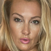Miss Juicy Lucy Nøgen
