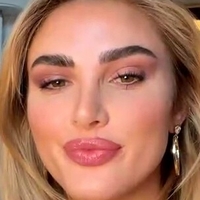 Miss Kenzie Anne Nøgen