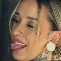 Mistress Alesia / Alesia Melissa Nøgen