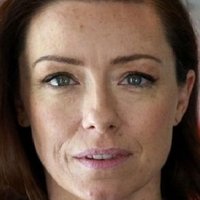 Molly Parker Nøgen
