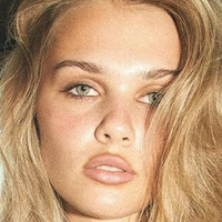 Nadia Nastasiuk | nadinka.hah Nøgen