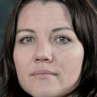Nadia Rona Nøgen