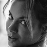 Nadia Rusu Nøgen