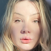 nadiabrat Nøgen