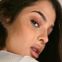 Nadja Lapiedra Nøgen
