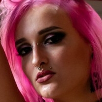 Nanda Roxy Nøgen