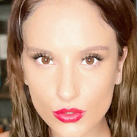 Natashakirsten Nøgen