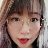 Natsumiii Nøgen