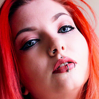 nayrusuicide Nøgen
