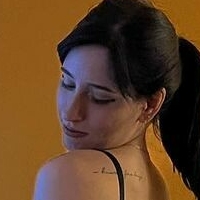 Naza Hansen Nøgen