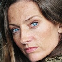Nicola Ransom Nøgen